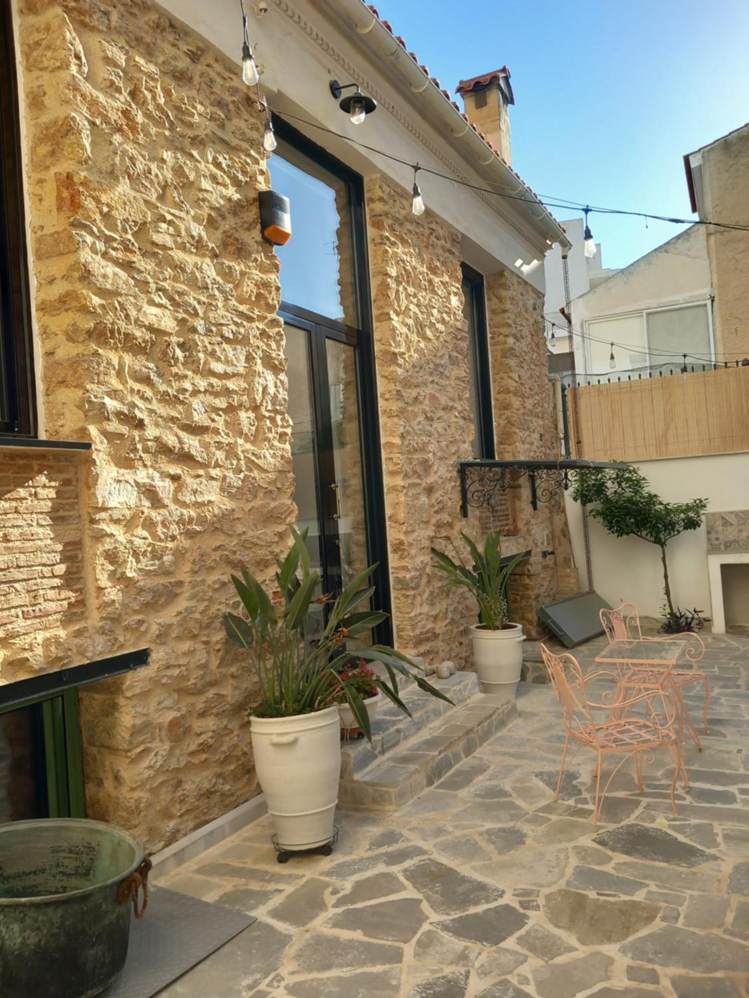 Stoa House Airport Apartment Koropion Luaran gambar
