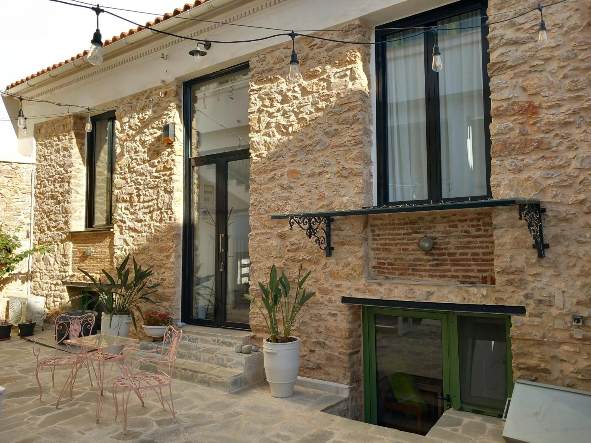 Stoa House Airport Apartment Koropion Luaran gambar